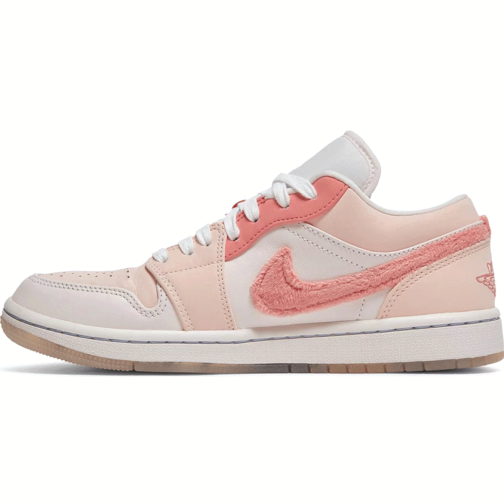 Wmns Air Jordan 1 Low SE ‘Mighty Swooshers’