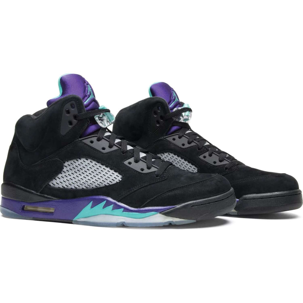 Air Jordan 5 Retro ‘Black Grape’