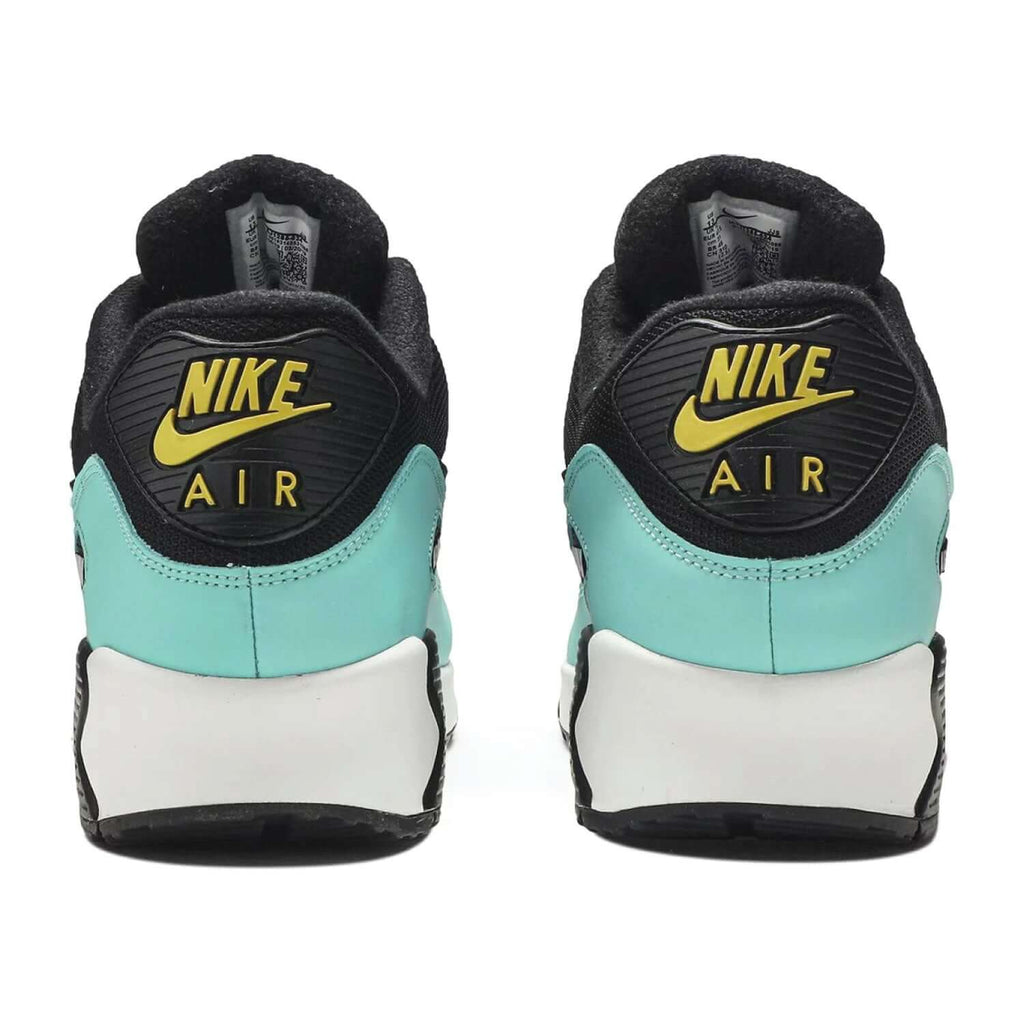 Air Max 90 Essential ‘Black Bright Violet’
