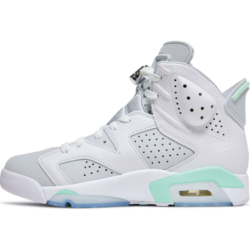 Wmns Air Jordan 6 Retro ‘Mint Foam’
