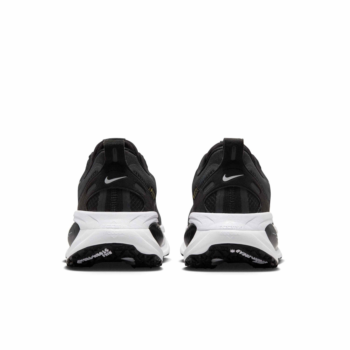 Nike Men's Waterproof Road Running Shoes with Reflective Design Accents Vomero 18 GORE-TEX