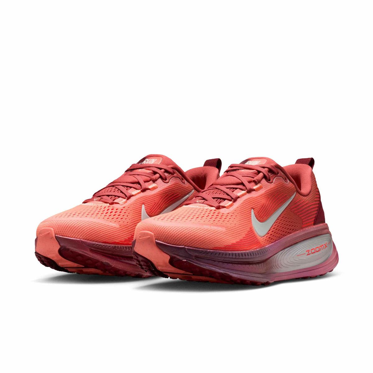 Nike Women's Road Running Shoes Vomero 18 SE