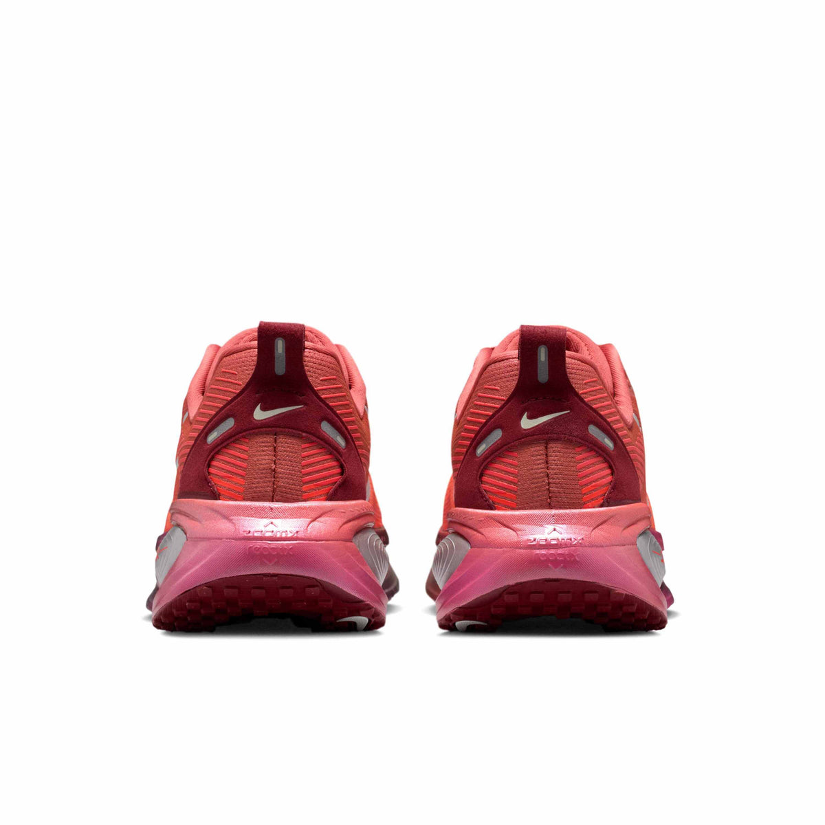 Nike Women's Road Running Shoes Vomero 18 SE