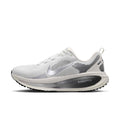 Nike Women'S Road Running Shoes Vomero 18