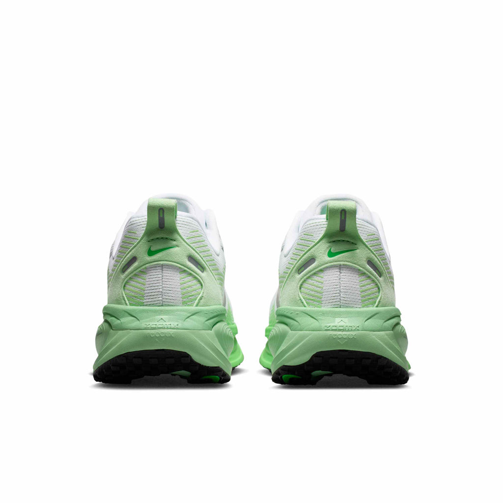 Nike Women's Road Running Shoes Vomero 18