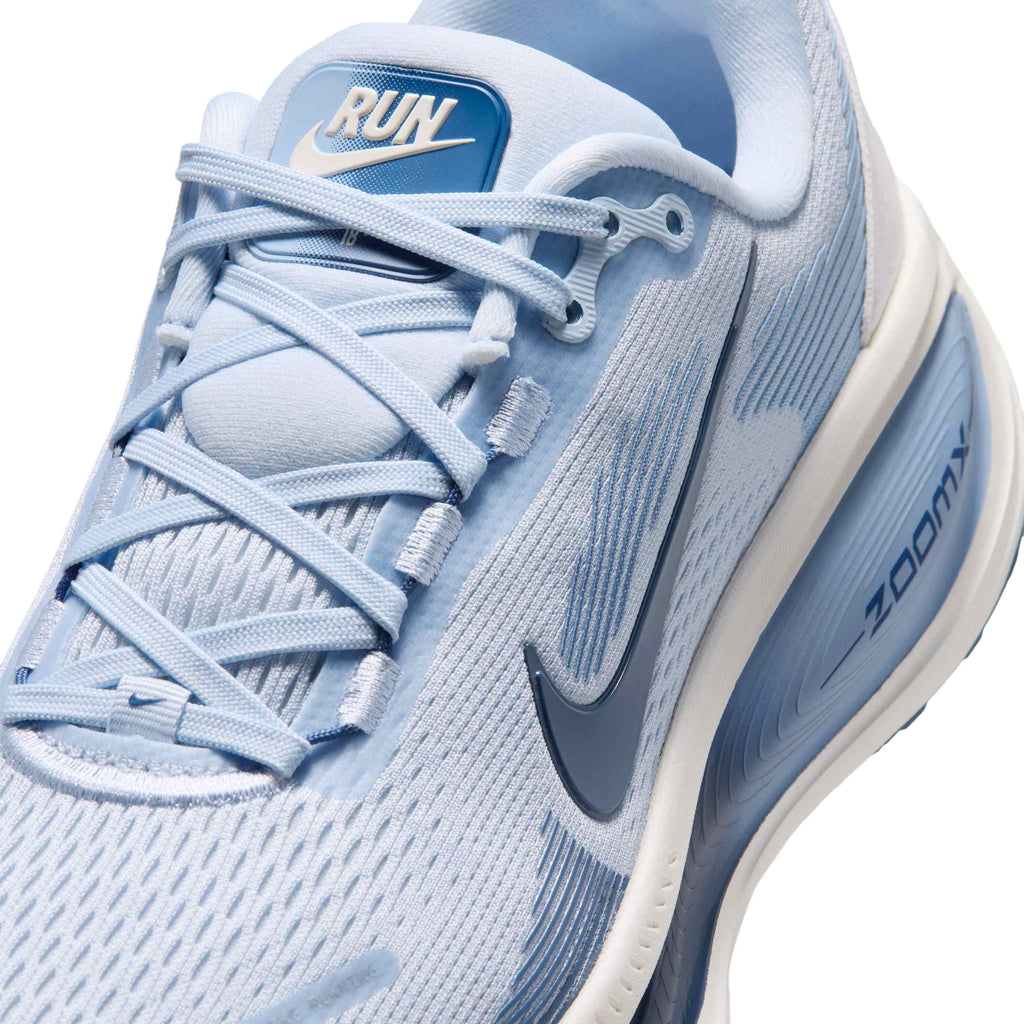Nike Women'S Road Running Shoes Vomero 18