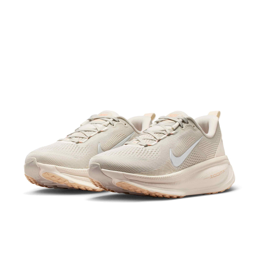 Nike Women'S Road Running Shoes Vomero 18