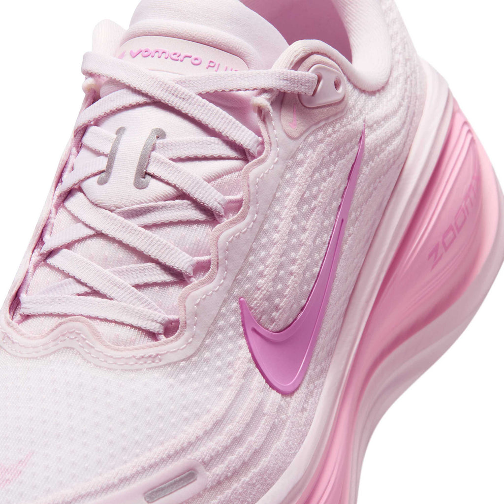 Nike Women's Road Running Shoes Vomero Plus