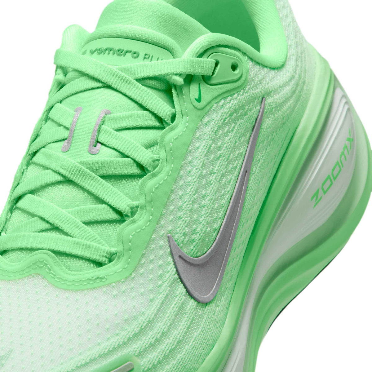 Nike Women's Road Running Shoes Vomero Plus