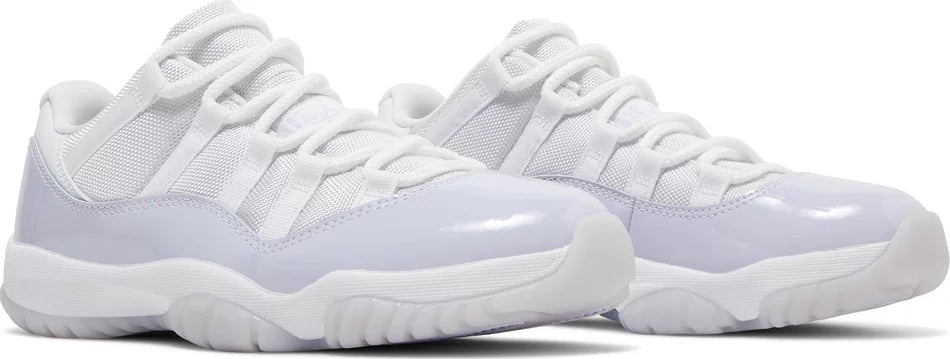 Wmns Air Jordan 11 Retro Low ‘Pure Violet’