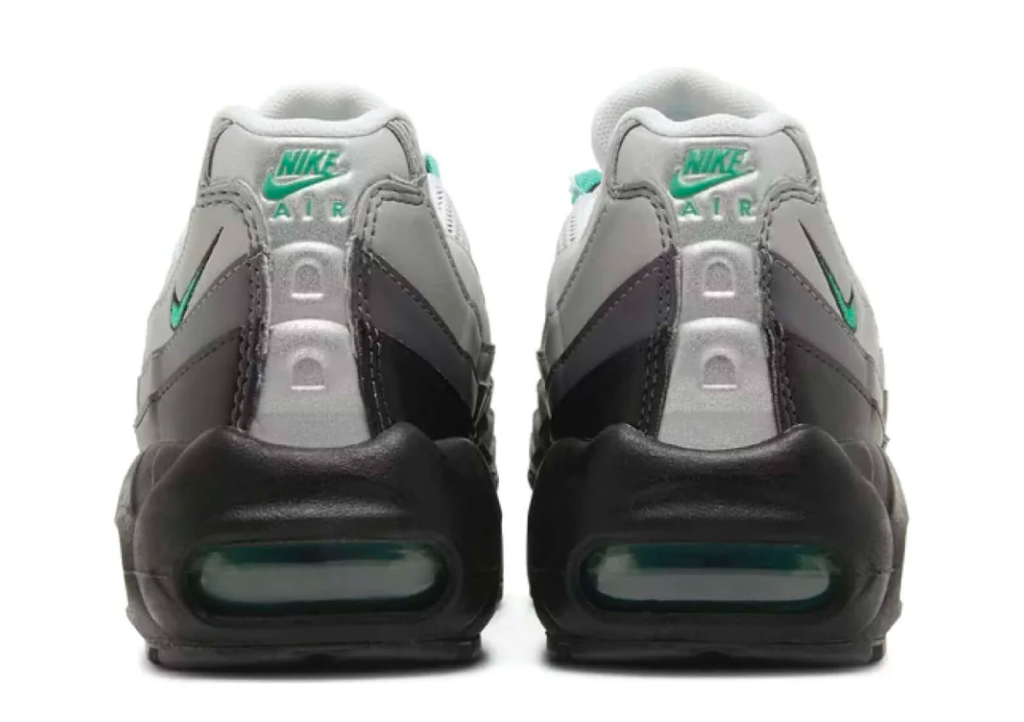 Nike Wmns Air Max 95 Next Nature Stadium Green