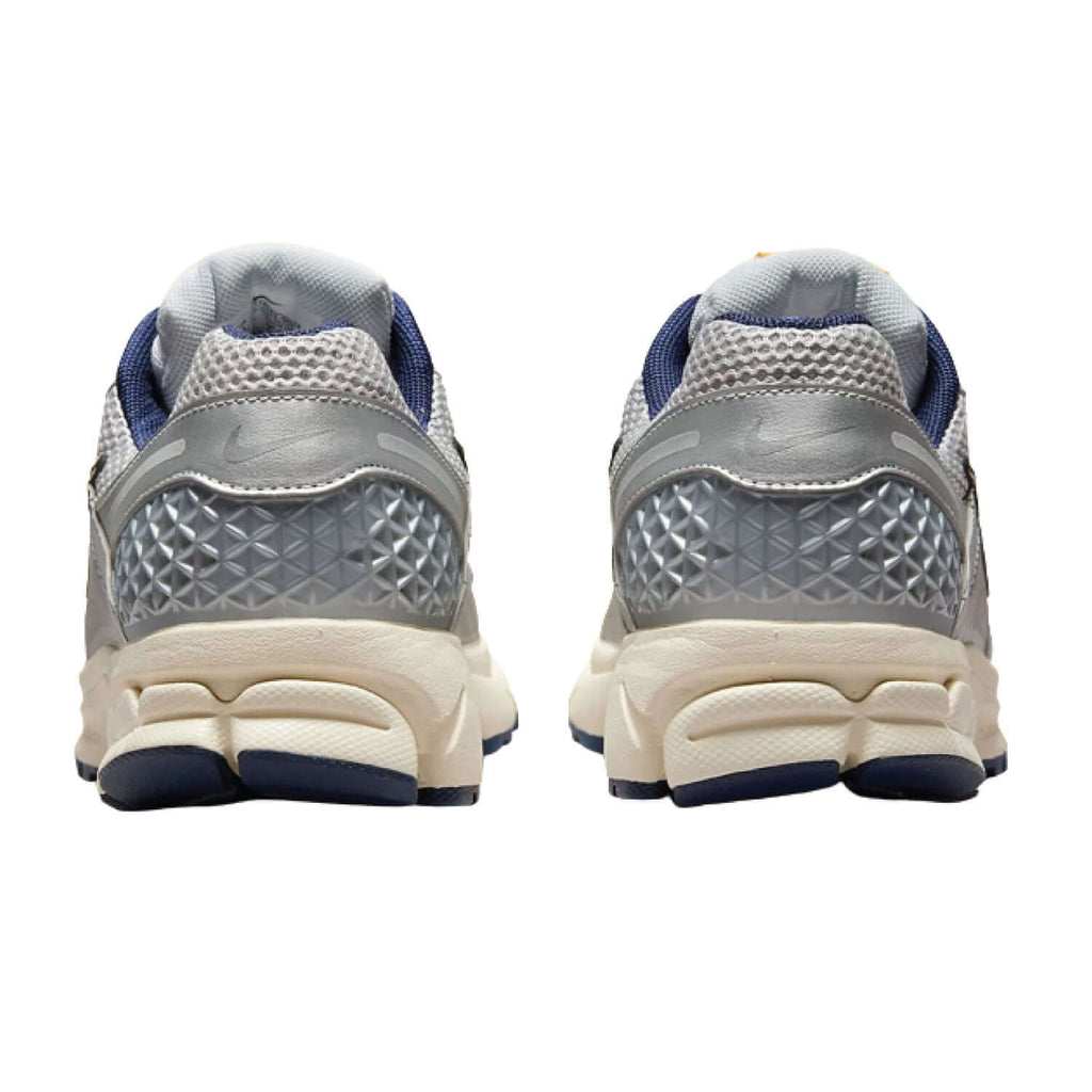 Air Zoom Vomero 5 ‘Platinum Laser Orange’