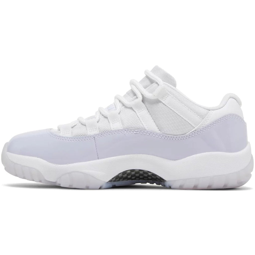 Wmns Air Jordan 11 Retro Low ‘Pure Violet’