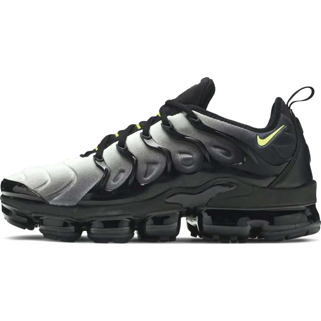 Air VaporMax Plus ‘Neon’