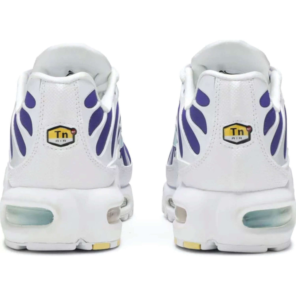 Wmns Air Max Plus TN SE ‘Bleached Aqua’