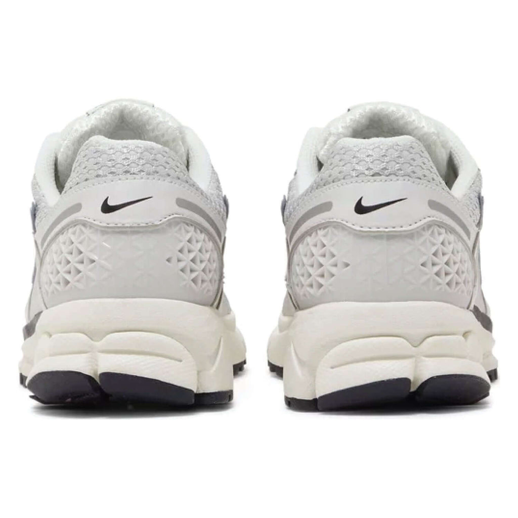 Wmns Air Zoom Vomero 5 ‘Photon Dust Metallic Silver’