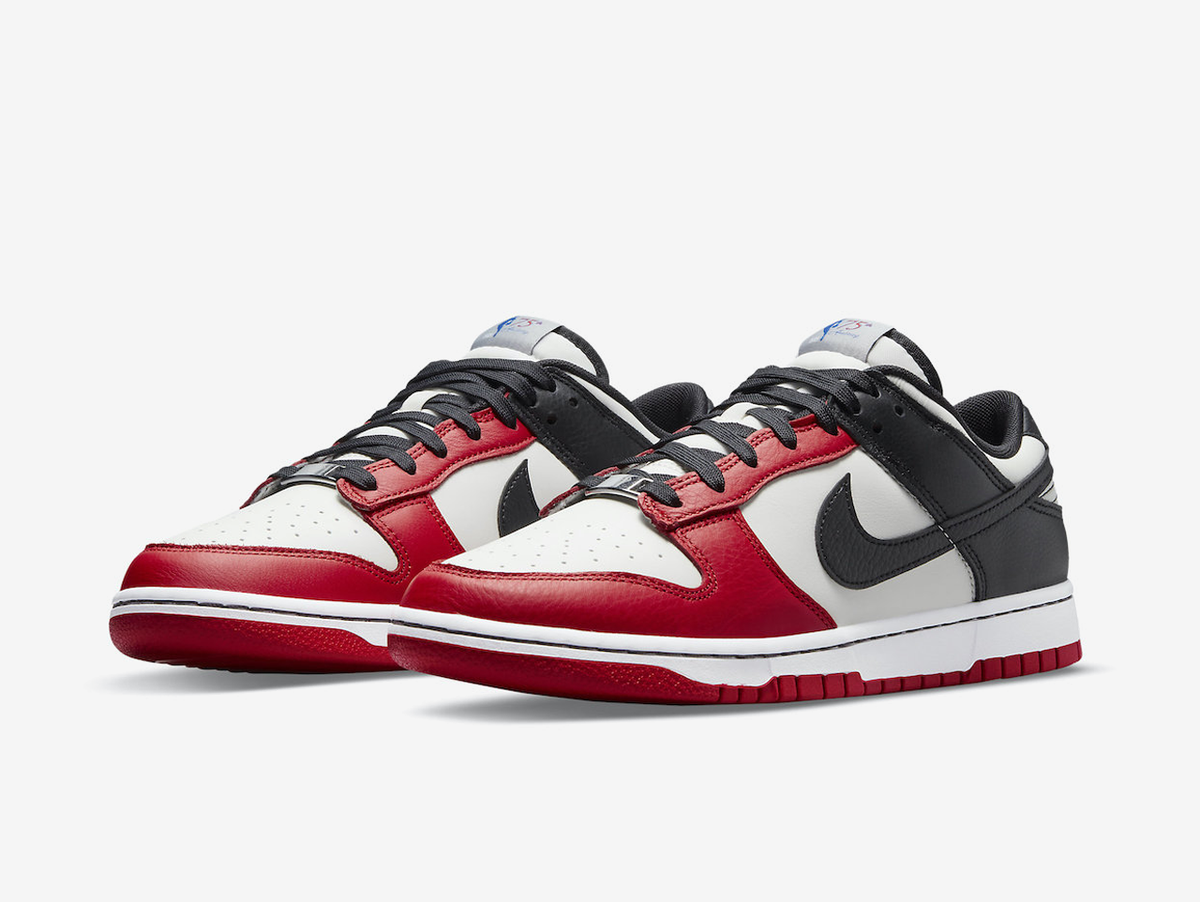 Nike Dunk Low Chicago Bulls
