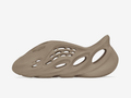 Yeezy Foam RNNR Mist